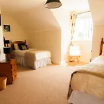 Pairc Bed & Breakfast 4*