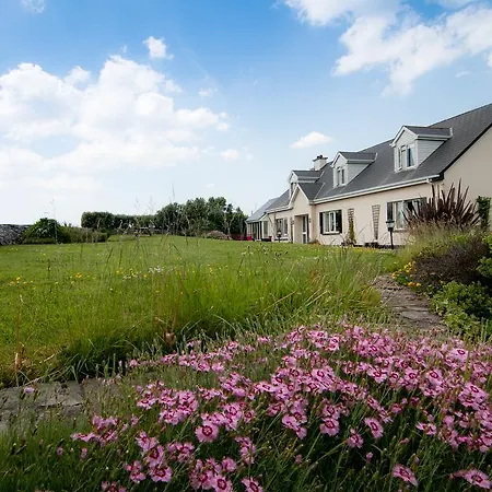 Nocleg ze śniadaniem Pairc 4*